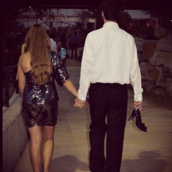 Cute black sequin dress✨ - Picture 5 of 8